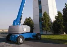 व्हील्ड टेलीस्कोपिक बूम लिफ्ट Genie S-125