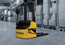 वॉकी स्टेकर Hyundai 10 LS 7 N